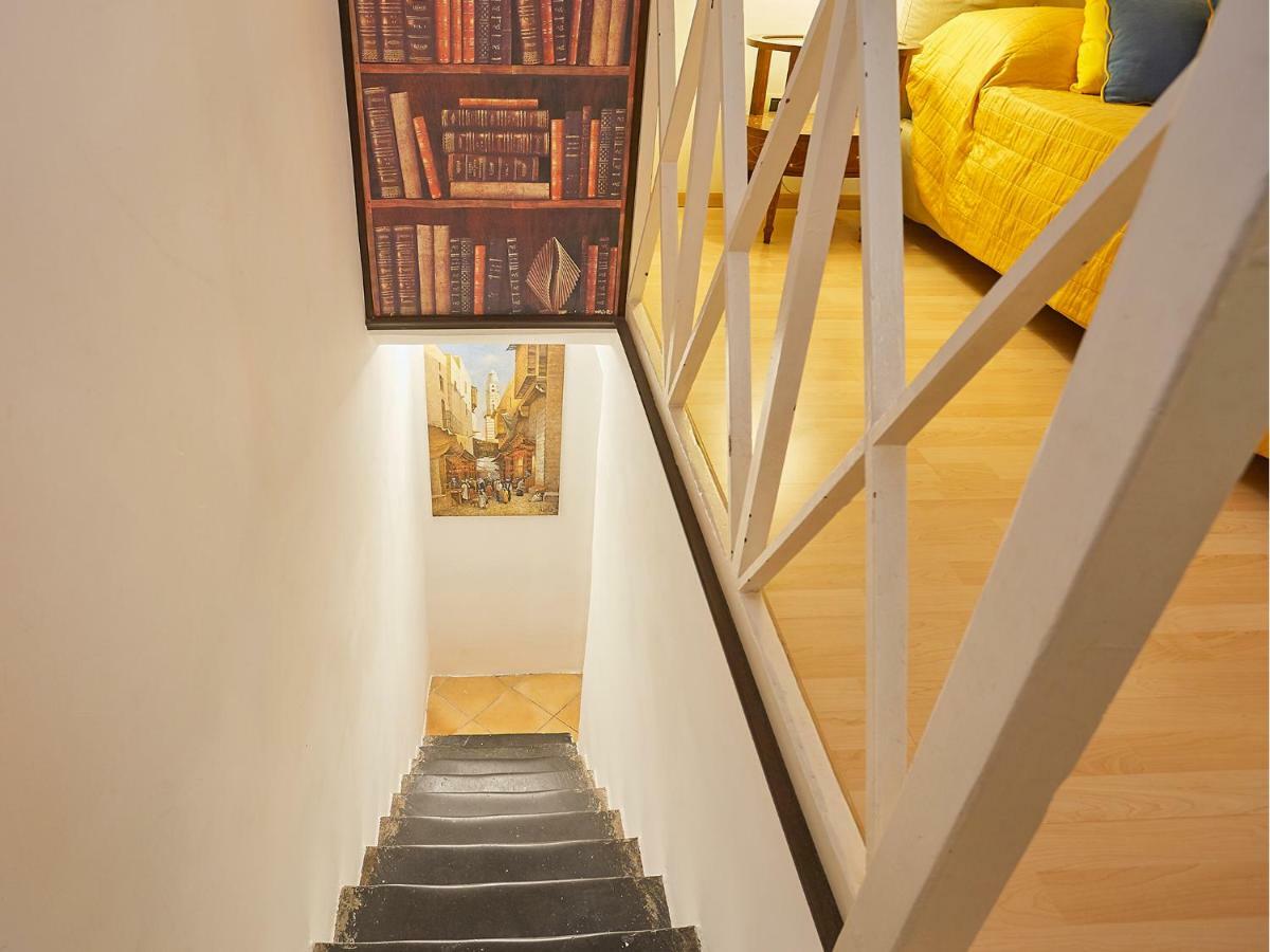 Dimora Dei Leoni Apartment Palermo Bagian luar foto